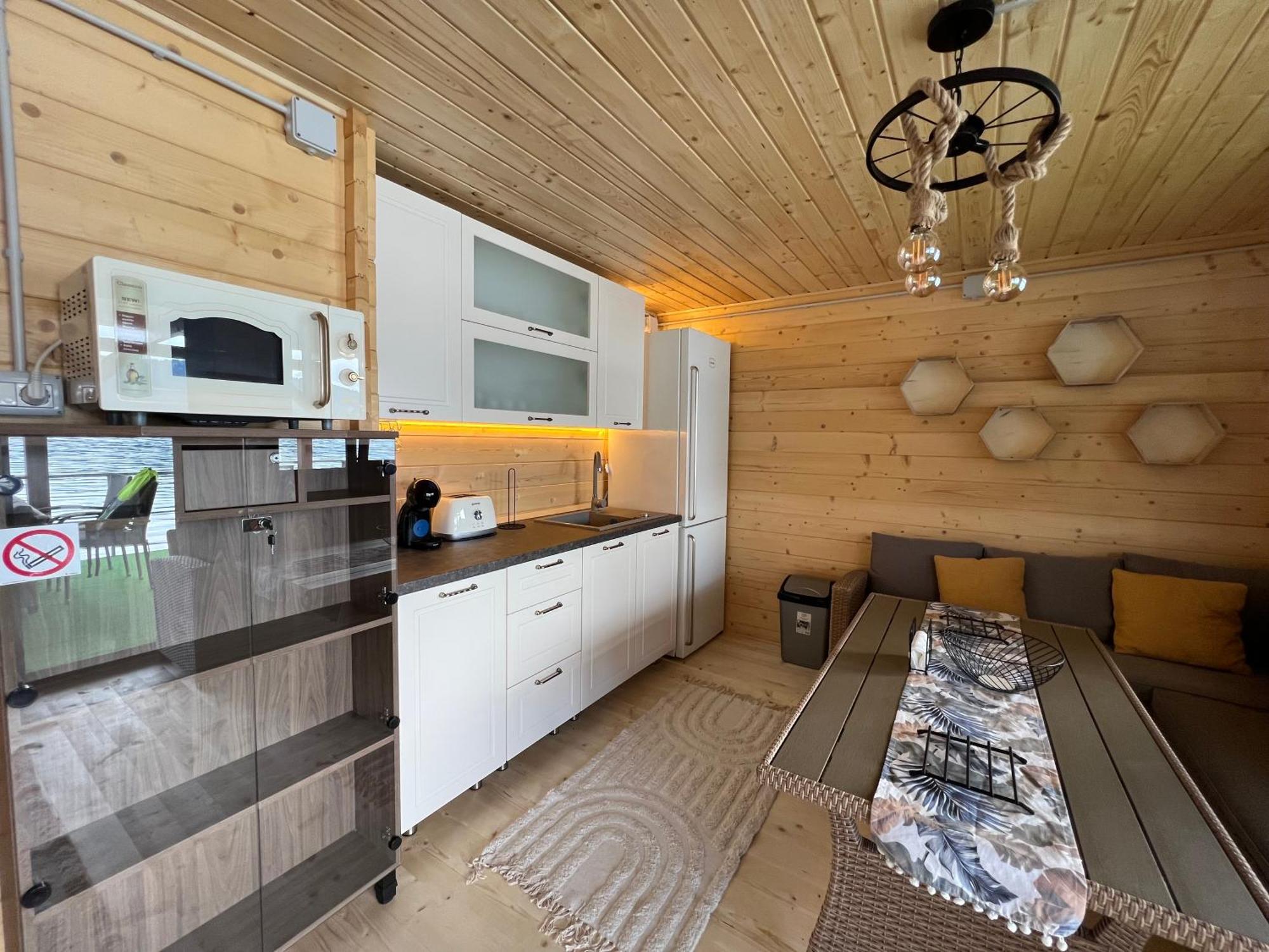 Holiday Bicaz Bungalows On The Lake ภายนอก รูปภาพ